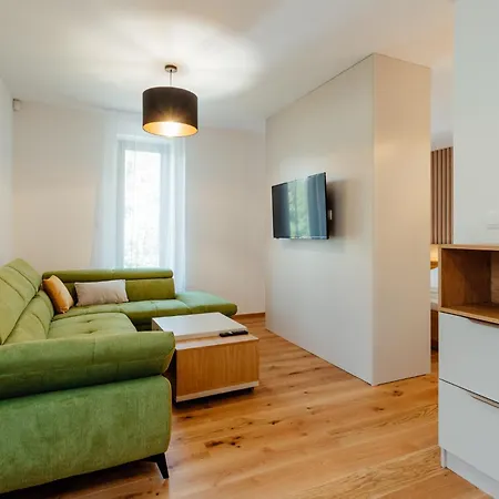 Budinski & Wellness Apartament Liptowski Mikułasz