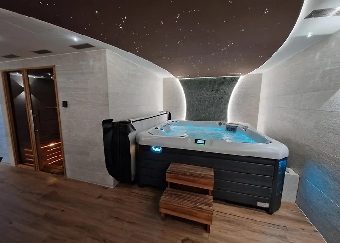Budinski & Wellness * Липтовски-Микулаш